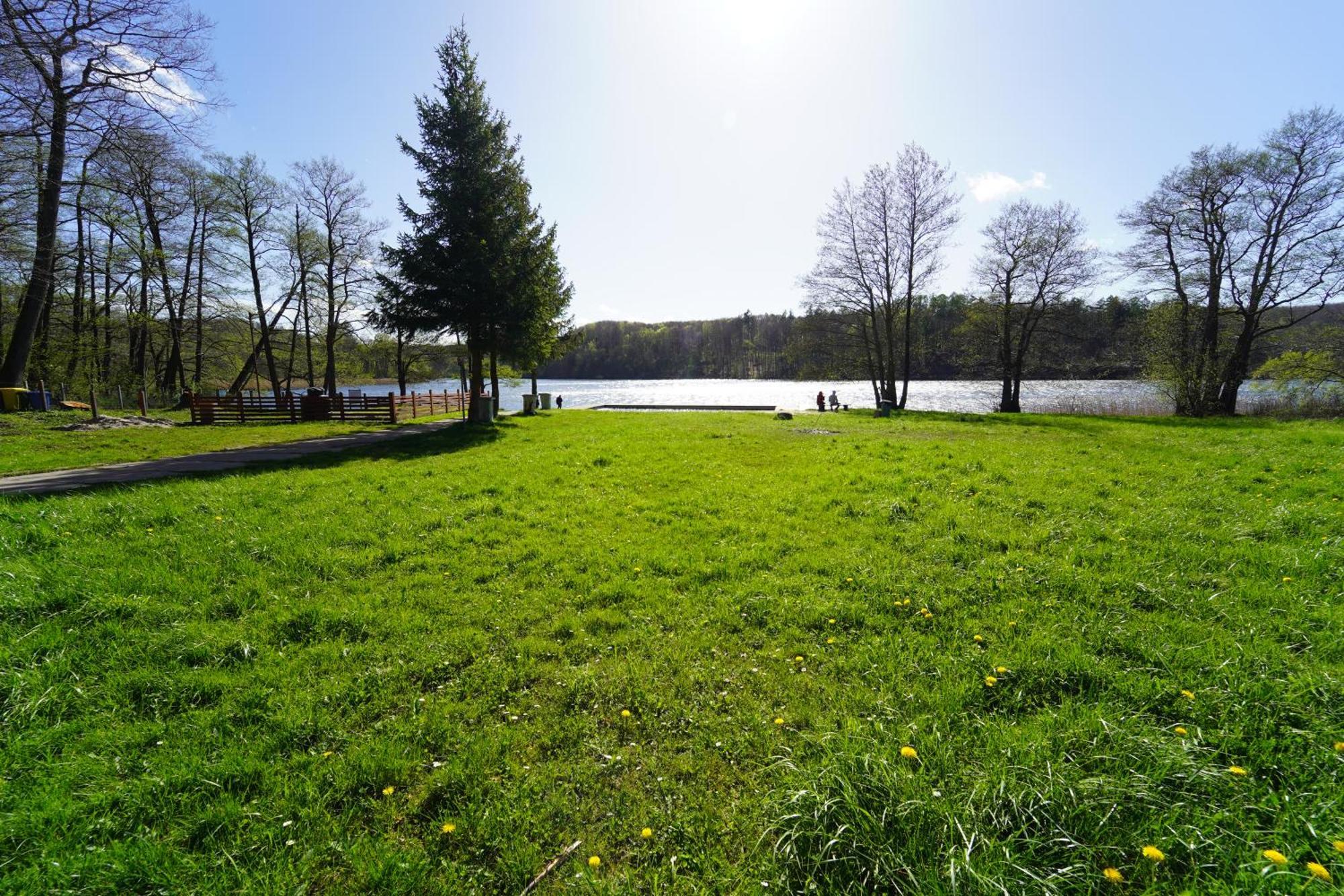 Lesny Zakatek Nad Jeziorem Holiday home